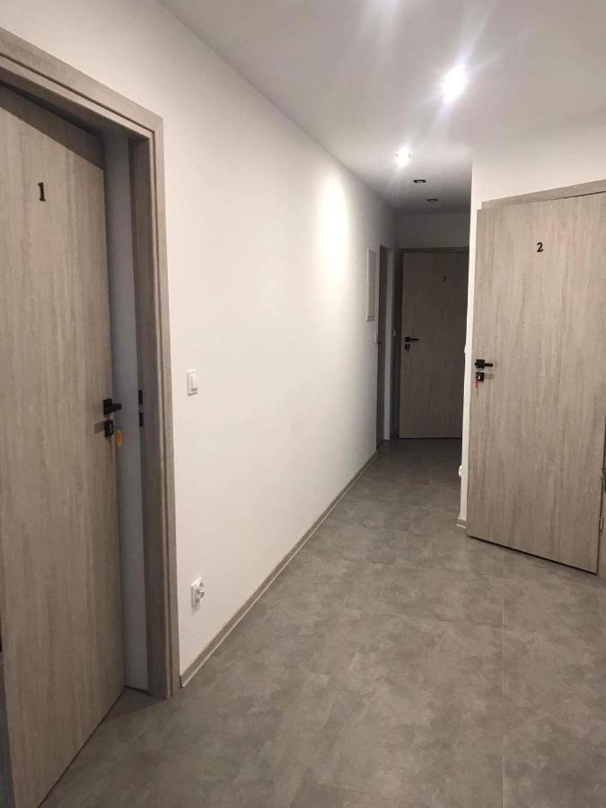 Apartamenty Happy House 扎托尔 外观 照片