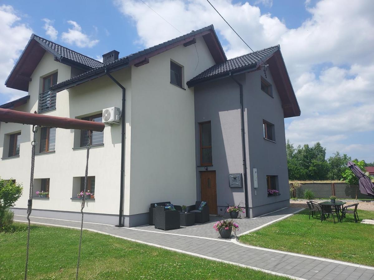Apartamenty Happy House 扎托尔 外观 照片