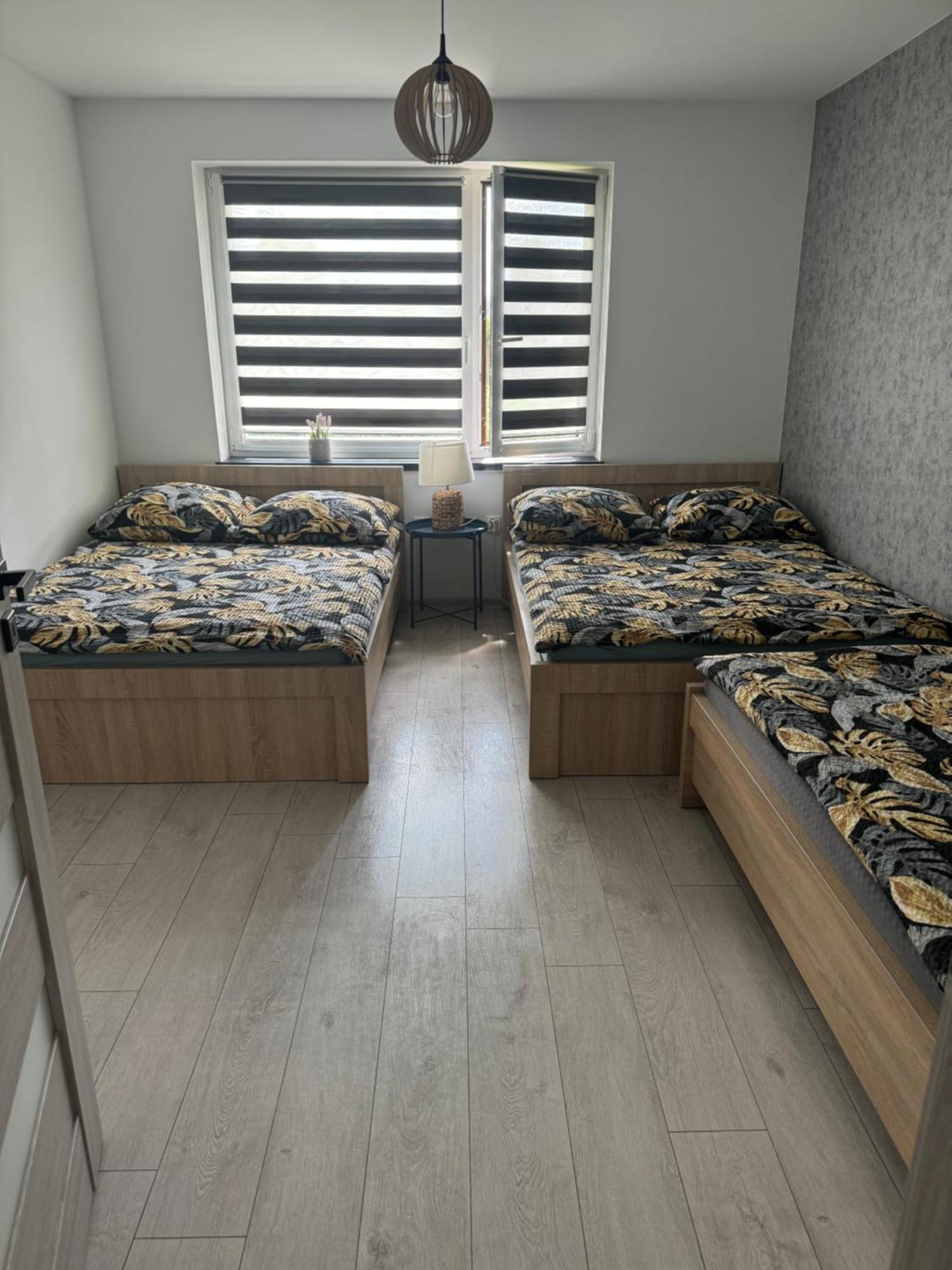 Apartamenty Happy House 扎托尔 外观 照片